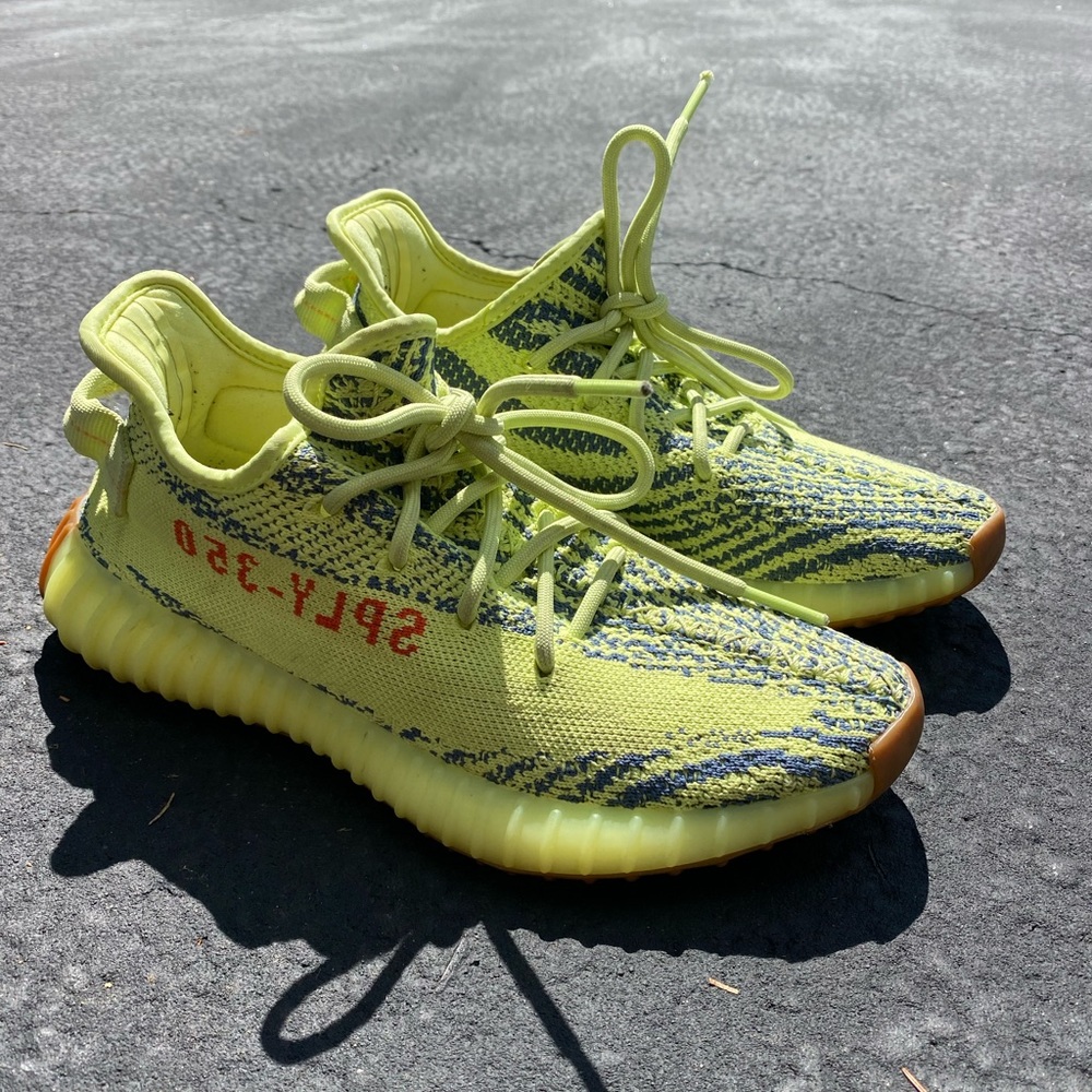 Yeezy boost 350 frozen yellow size 6.5